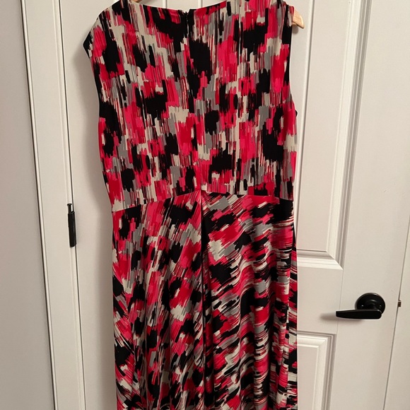 Summer colour dress by Tahari Arthur S Levine size 16 - Picture 2 of 4